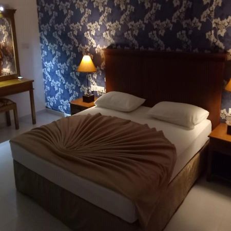 Garden Beach Hotel Kalutara Kültér fotó