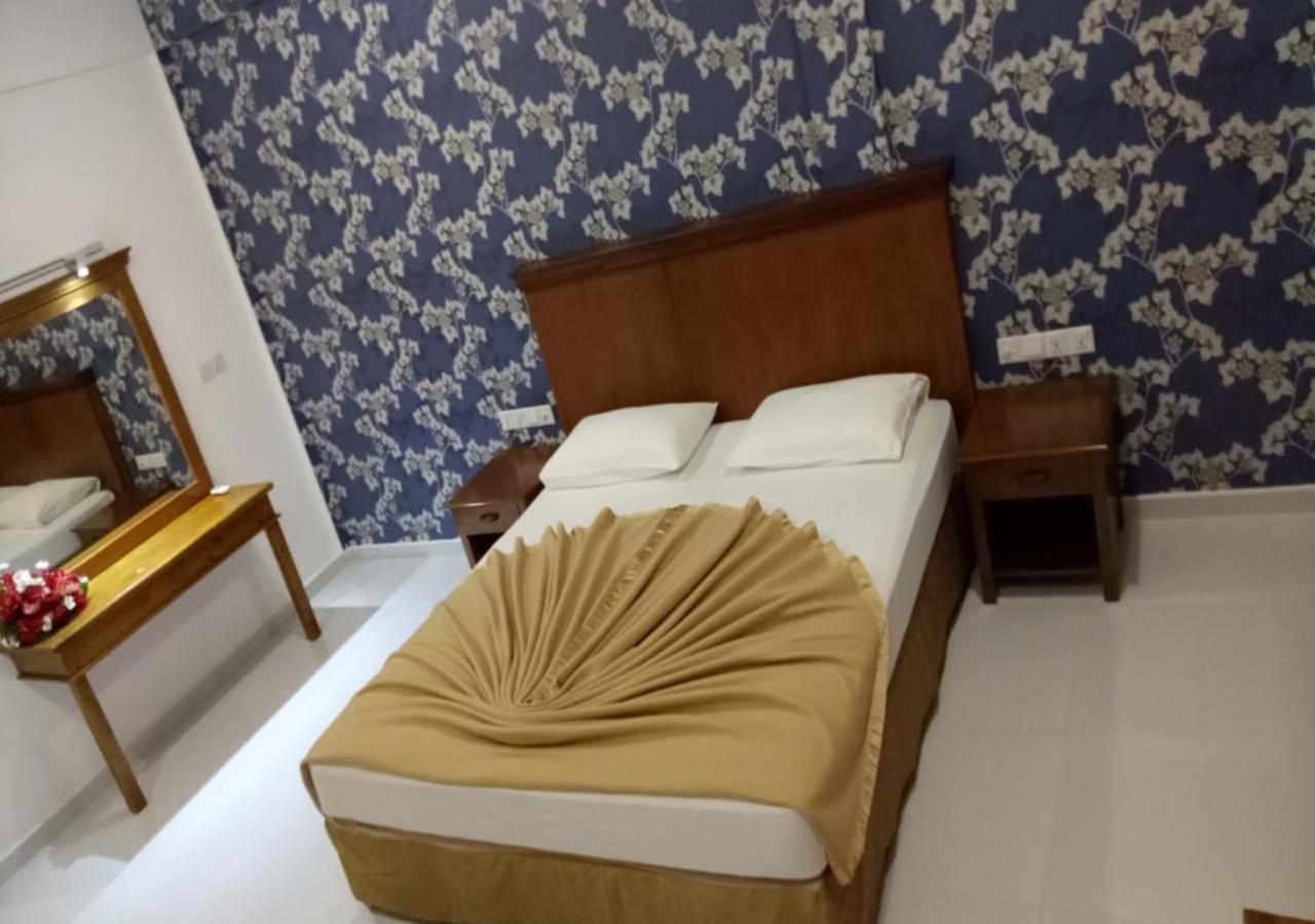 Garden Beach Hotel Kalutara Kültér fotó
