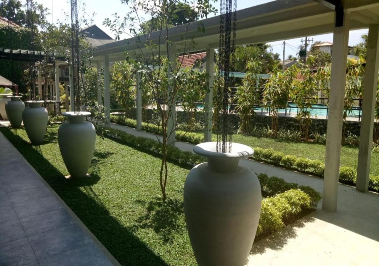Garden Beach Hotel Kalutara Kültér fotó