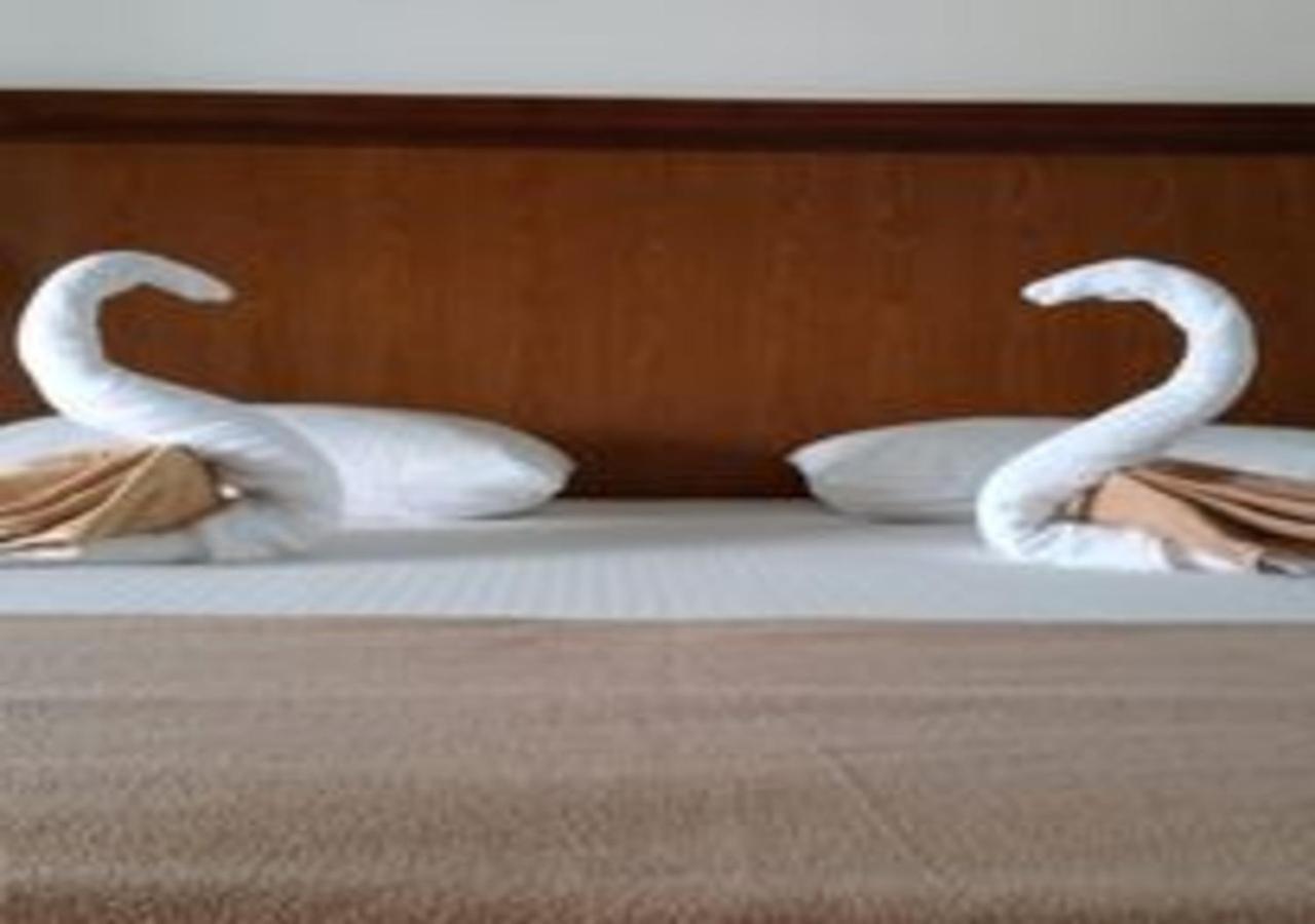 Garden Beach Hotel Kalutara Kültér fotó