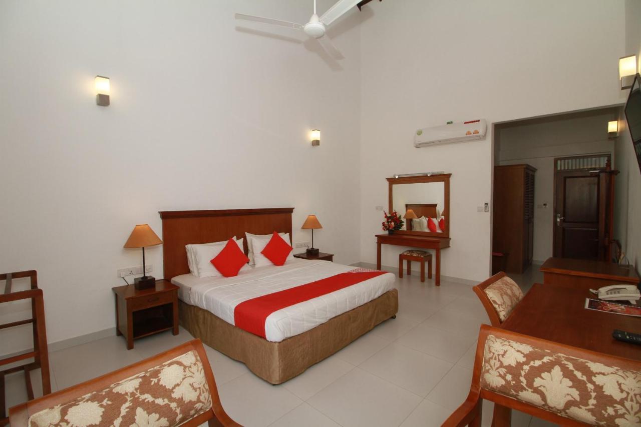 Garden Beach Hotel Kalutara Kültér fotó