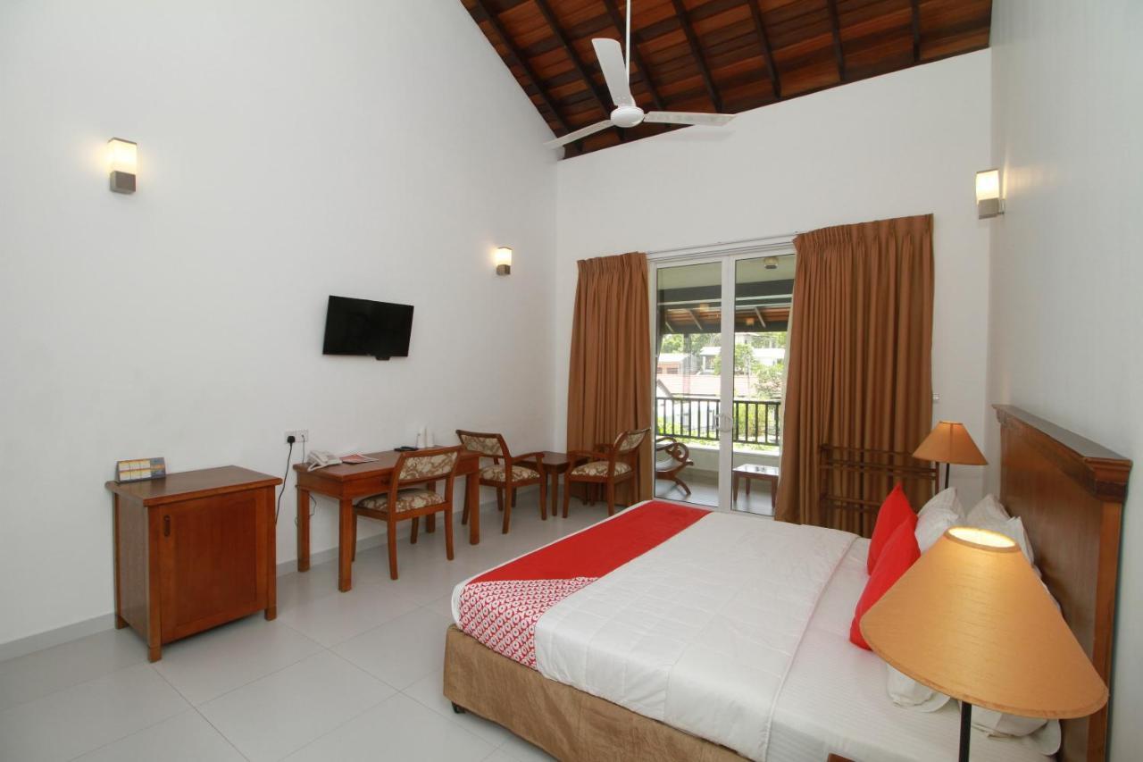 Garden Beach Hotel Kalutara Kültér fotó